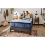 Stearns and Foster Lux Hybrid Medium Mattress - Image 7