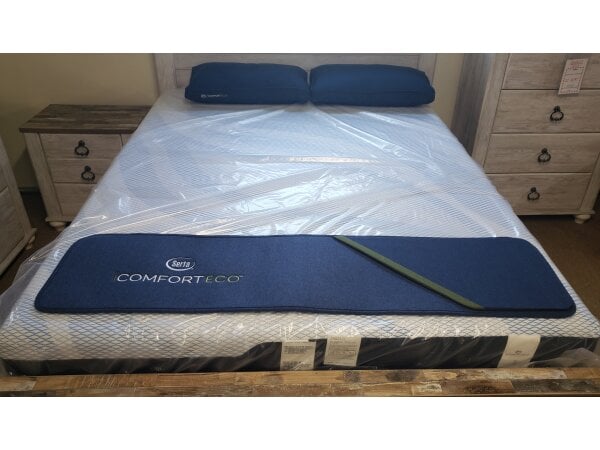 Serta i-Comfort Eco-Hybrid Firm Queen Tight Top Mattress & Queen Foundation