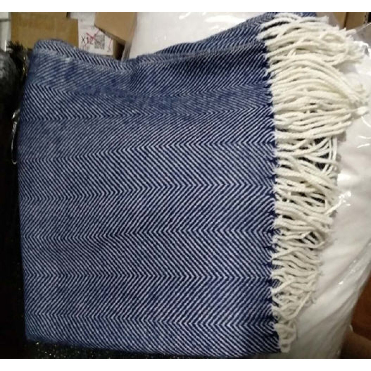 16036aabf3c60830cf1fe13fc259e2a8 Navy Throw - Image 1
