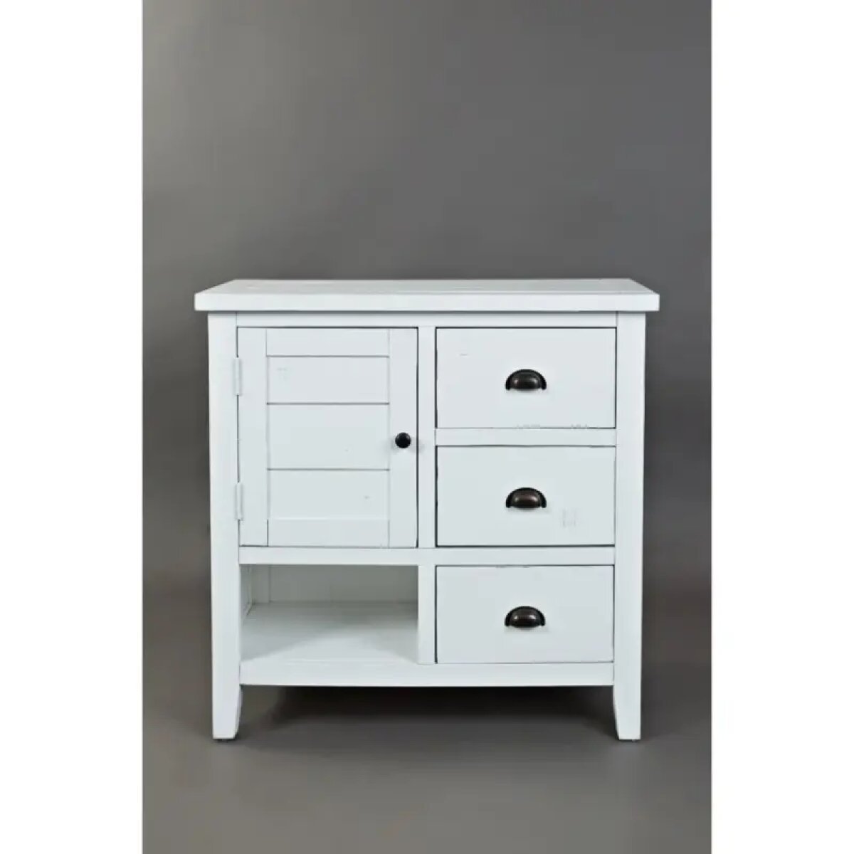 191097f2e2542051afaf53a5290426d7 Artisan's Craft Accent Chest - Image 1