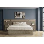 Pasadena King Panel Bed With Piers