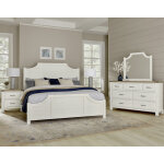 Maple Road Two-tone Queen Scalloped Bed - Image 3