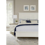 Maple Road Two-tone King Mansion Bed - Image 3