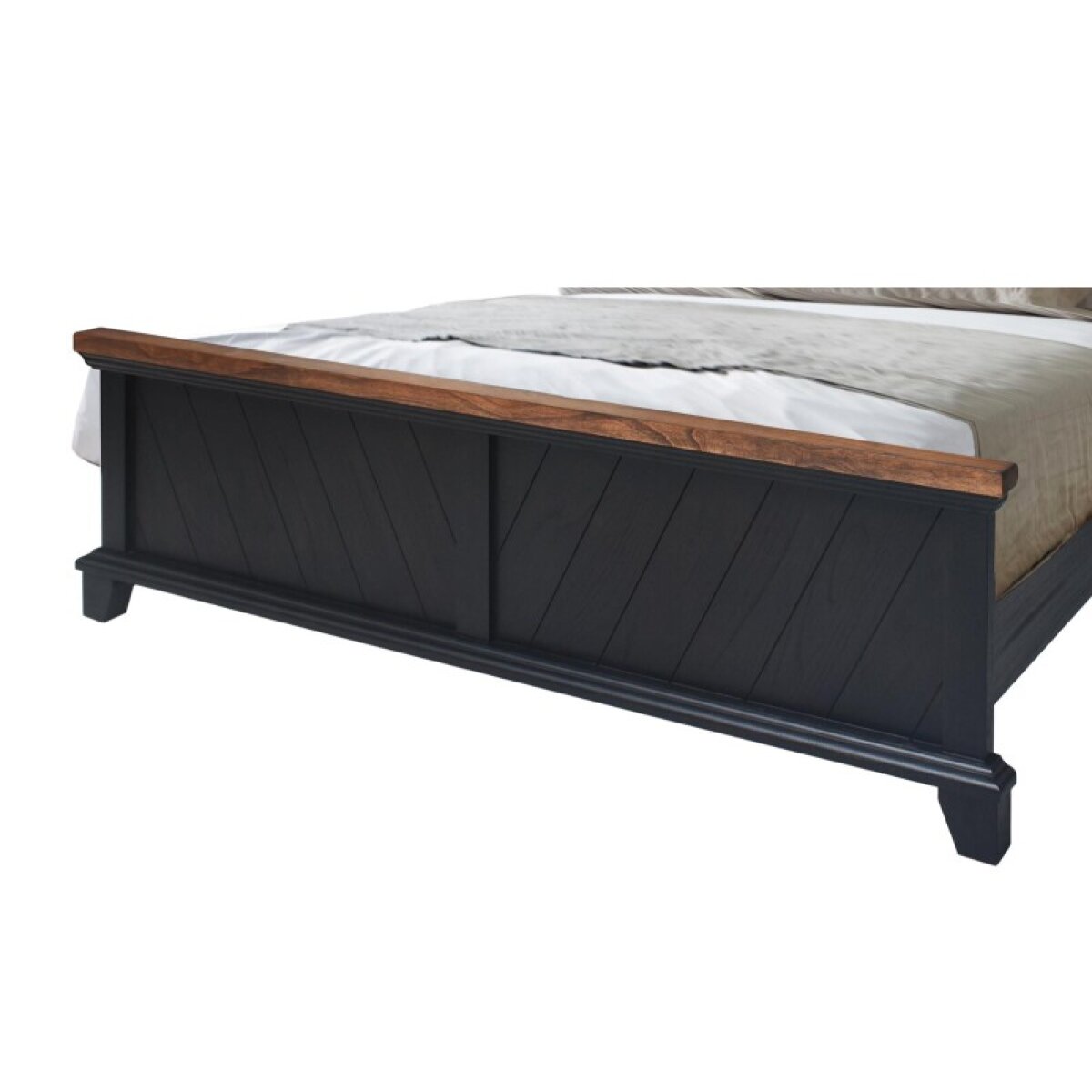 a9637dcf8d83433510069c51a439bb66 Bear Creek Queen Footboard, Brown - Image 1
