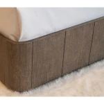 Sariel Queen Upholstered Bed - Image 4