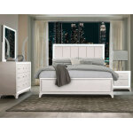 Cassie Queen Illuminating 4-piece Glam Queen Bedroom Set