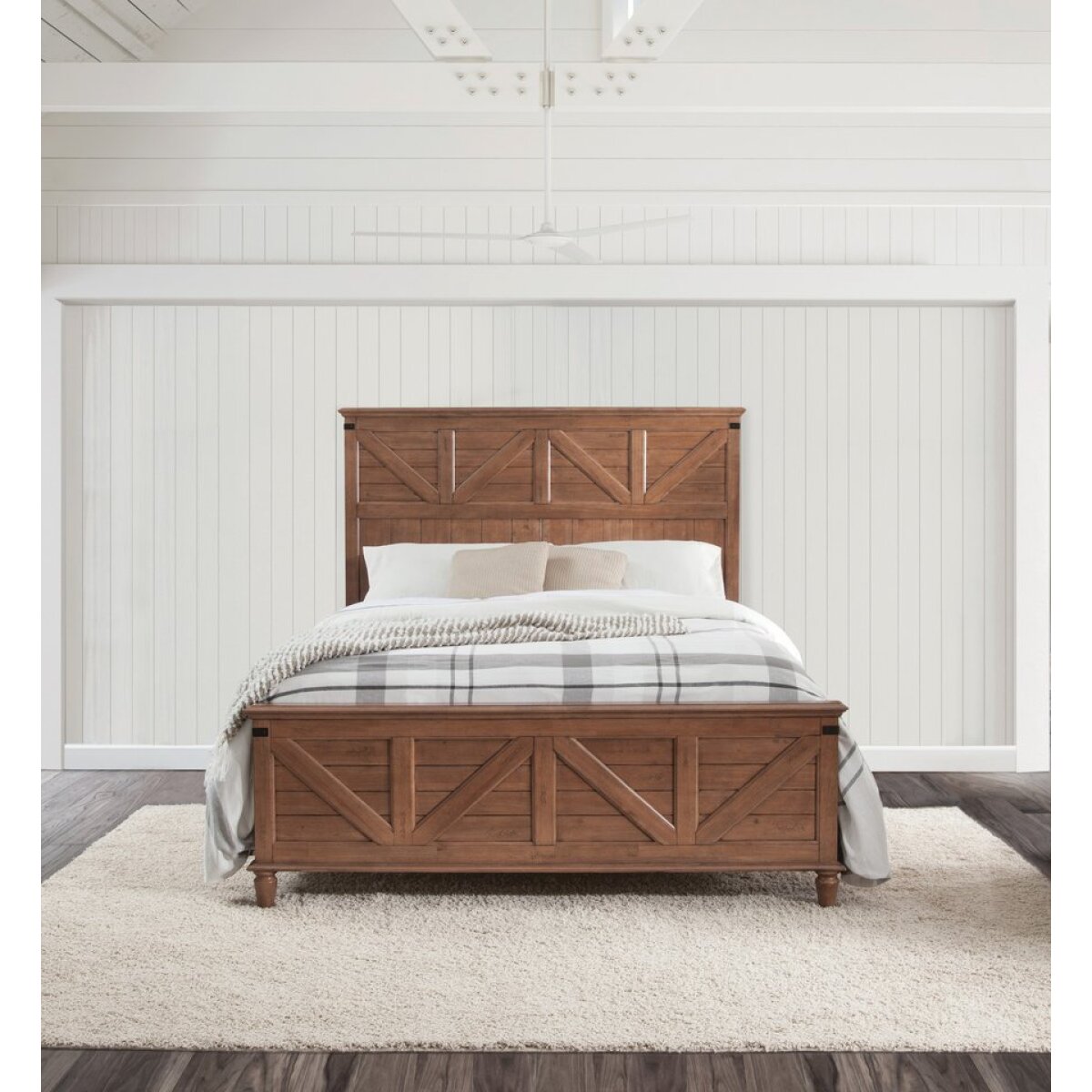 6d195640386ac26b3f93ac0c9051d8a1 Farmhouse Chic Rustic Queen Bed in Bourbon - Image 1