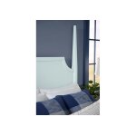 Tide & Timber Pencil Poster Bed in Queen - 835-338-833-900 - Image 4