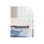 Tide & Timber Queen Pencil Poster Bed With Footboard Storage - 834-558-050B-502-555T - Image 3